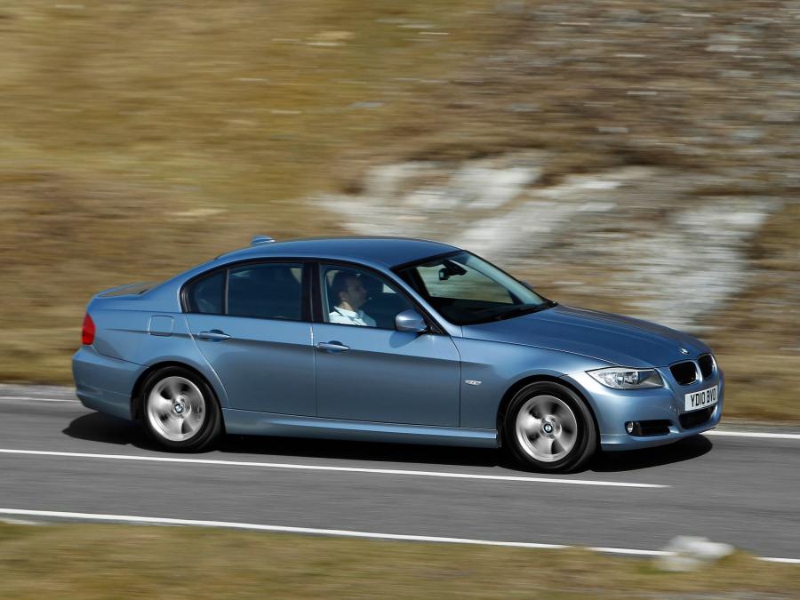  BMW 320d EfficientDynamics Edition 2009 года  (UK) (фото 3 из 7)
